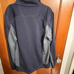 Men’s North Face Zip Up jacket